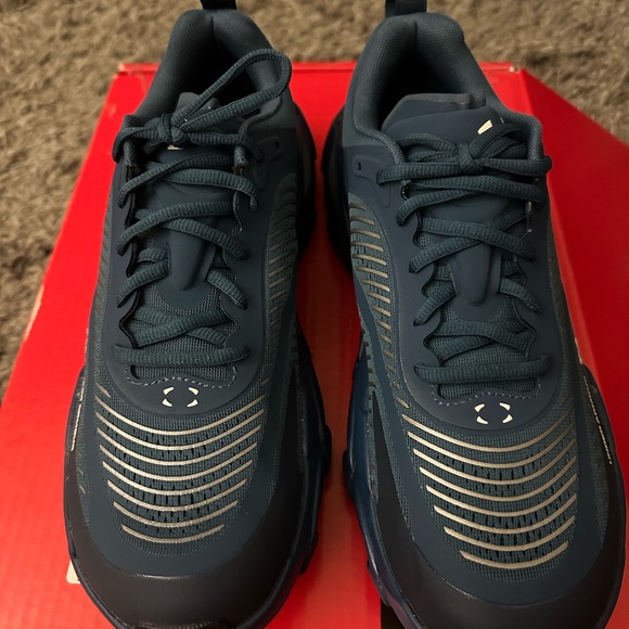 Under Armour Men's UA Halo Racer size 10. Brand New NO BOX - Picture 7 of 9